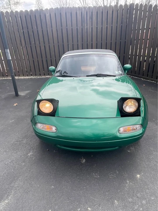 1994 Mazda NA MX-5 Miata - Image 2 of 5