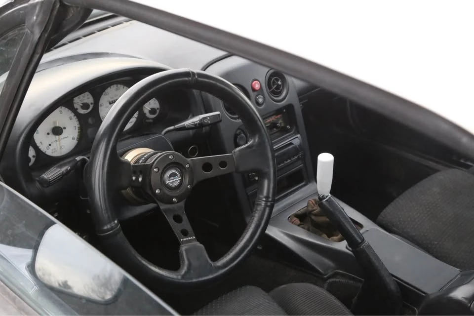 1994 Mazda NA MX-5 Miata - Image 11 of 17