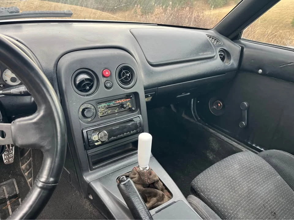 1994 Mazda NA MX-5 Miata - Image 14 of 17