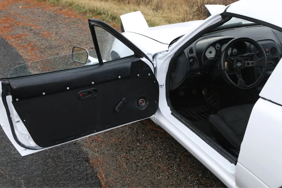 1994 Mazda NA MX-5 Miata - Image 12 of 17