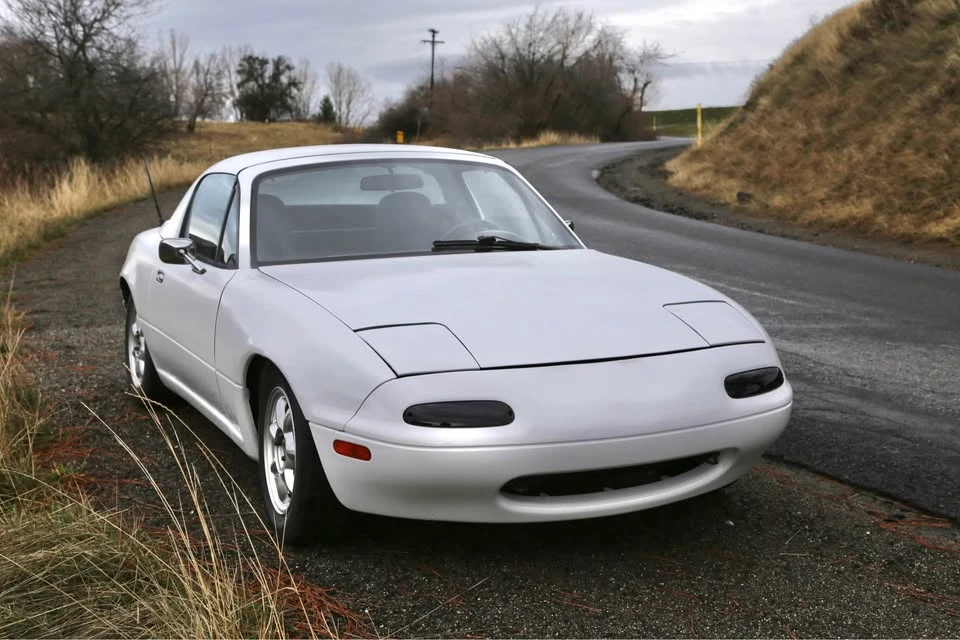 1994 Mazda NA MX-5 Miata - Image 9 of 17