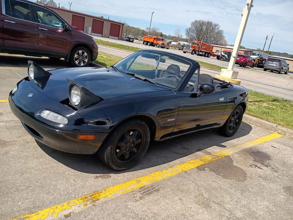 1994 Mazda NA MX-5 Miata - Image 3 of 5
