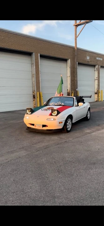 1994 Mazda NA MX-5 Miata - Image 3 of 6