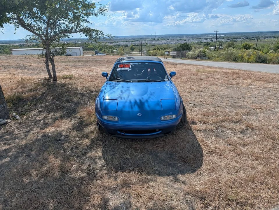 1994 Mazda NA MX-5 Miata - Image 6 of 9