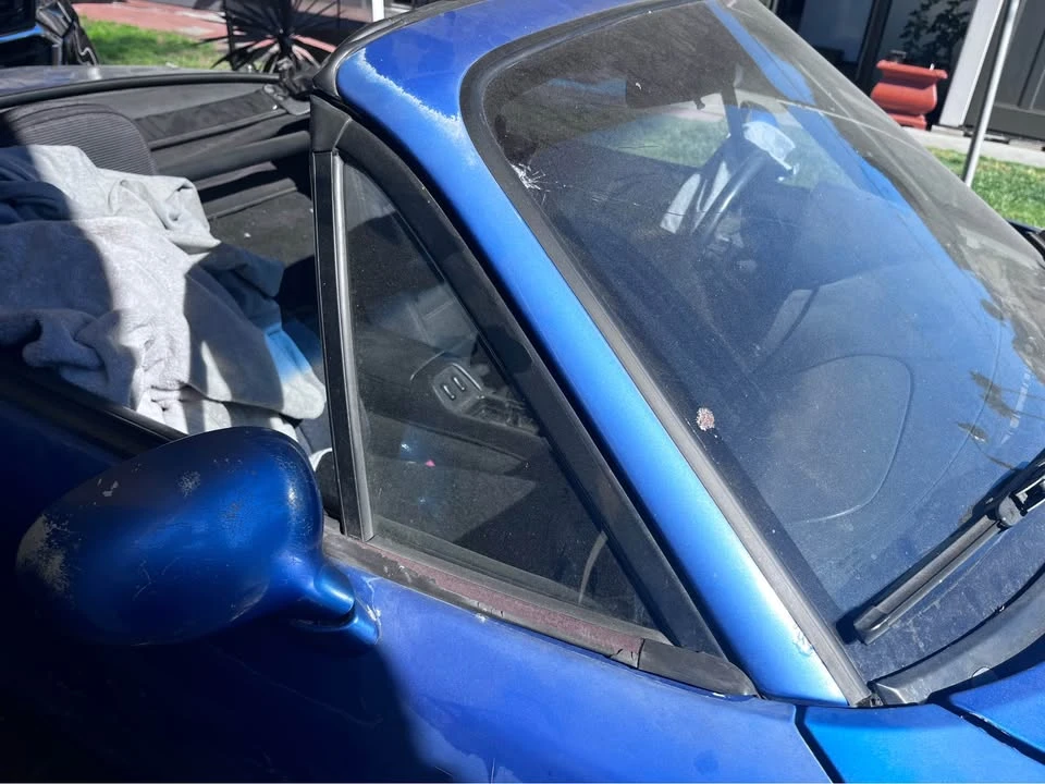 1994 Mazda NA MX-5 Miata - Image 7 of 7