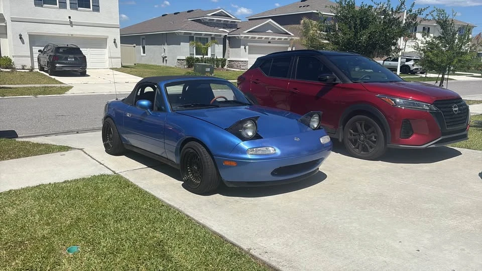1994 Mazda NA MX-5 Miata - Image 11 of 13