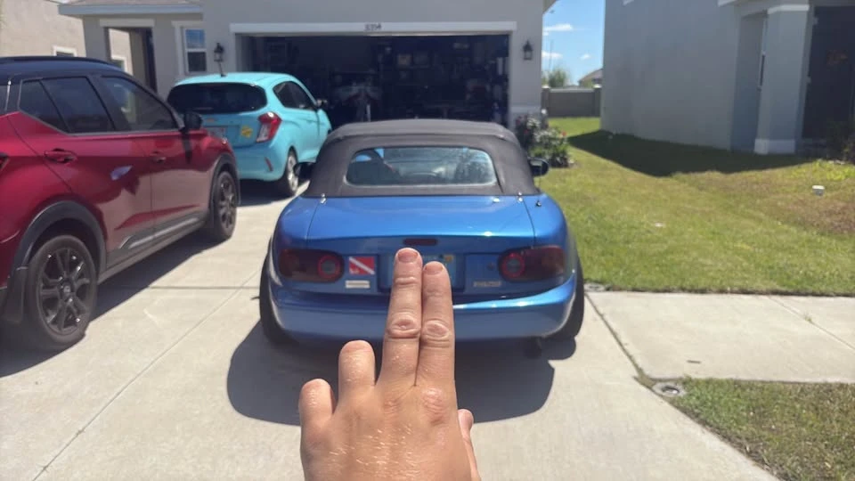 1994 Mazda NA MX-5 Miata - Image 12 of 13