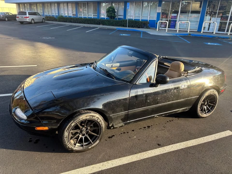 1994 Mazda NA MX-5 Miata - Image 2 of 10