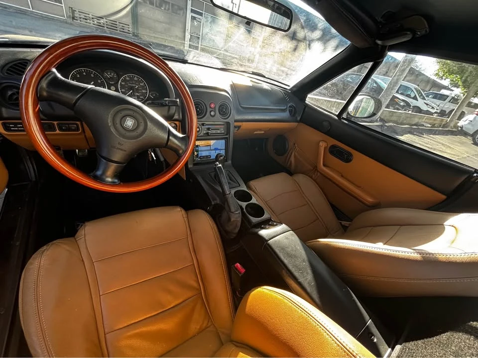 1994 Mazda NA MX-5 Miata - Image 6 of 10