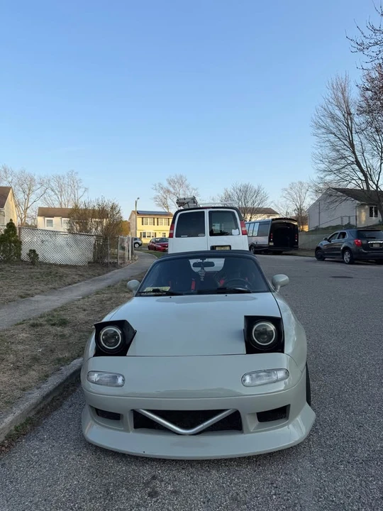 1994 Mazda NA MX-5 Miata - Image 5 of 13