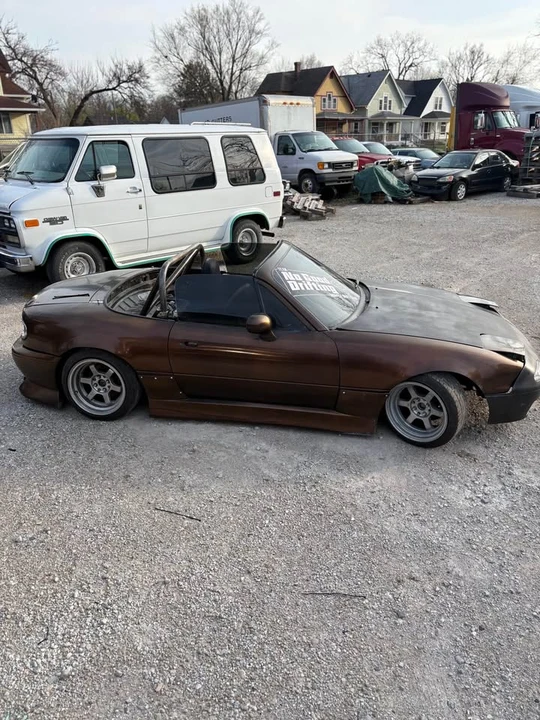 1994 Mazda NA MX-5 Miata - Image 6 of 7