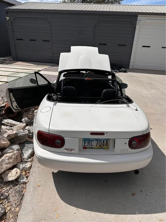 1994 Mazda NA MX-5 Miata - Image 10 of 10