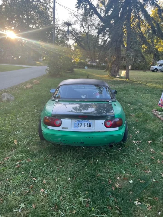 1994 Mazda NA MX-5 Miata - Image 5 of 19