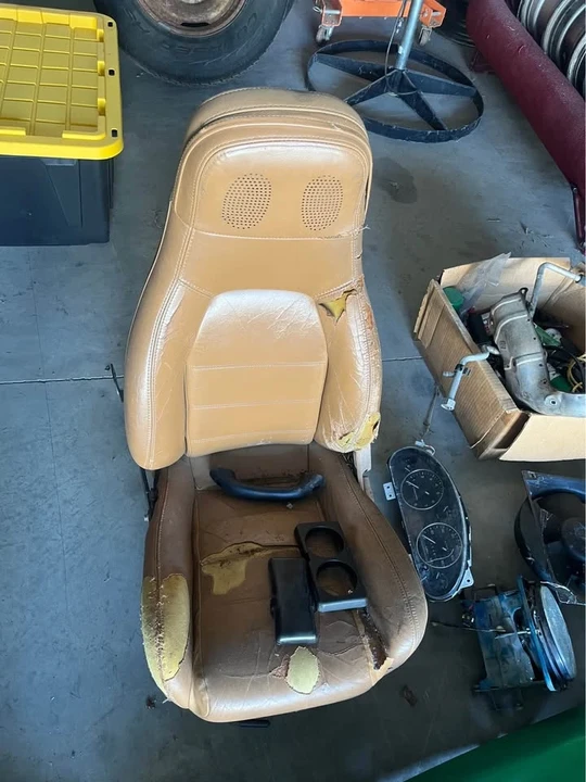 1994 Mazda NA MX-5 Miata - Image 17 of 19