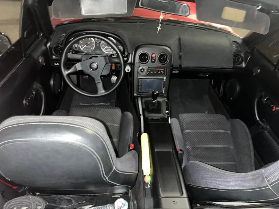 1994 Mazda NA MX-5 Miata - Image 8 of 19