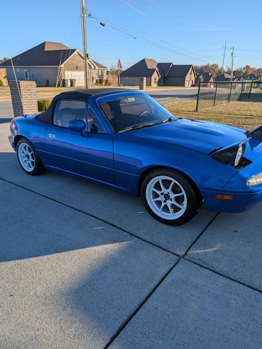 1994 Mazda NA MX-5 Miata - Image 2 of 6
