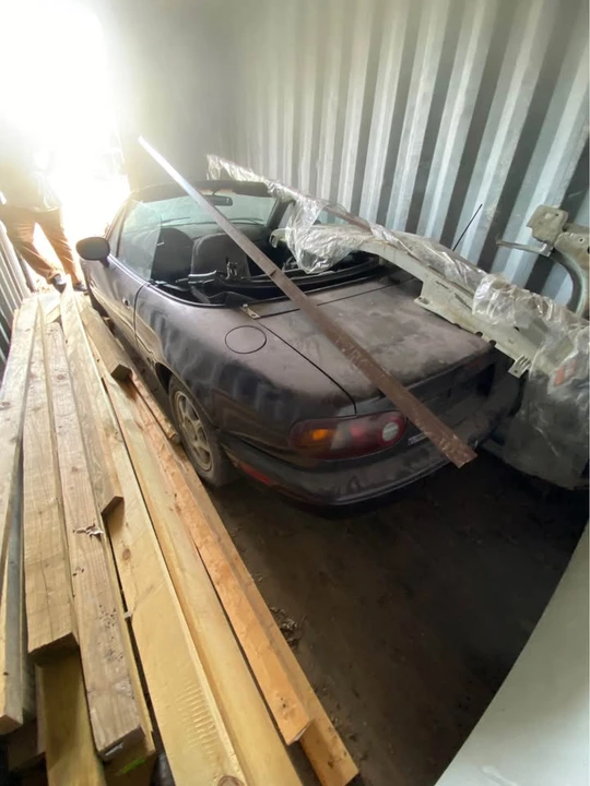 1994 Mazda NA MX-5 Miata - Image 2 of 4