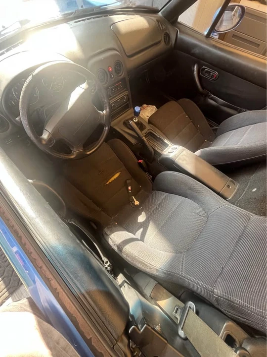 1994 Mazda NA MX-5 Miata - Image 2 of 7