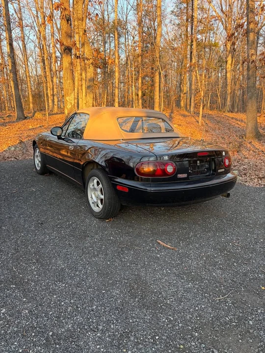 1994 Mazda NA MX-5 Miata - Image 3 of 9