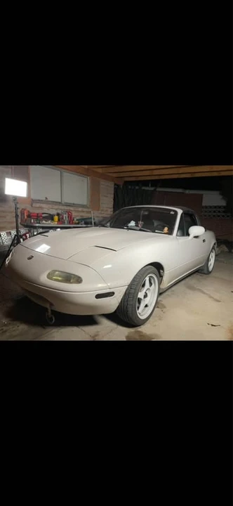 1994 Mazda NA MX-5 Miata - Image 3 of 4