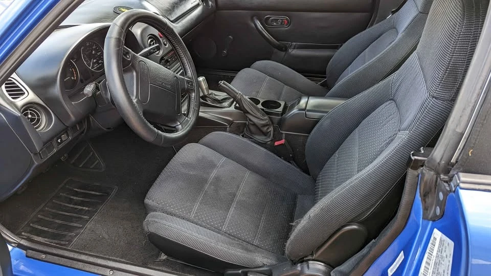 1994 Mazda NA MX-5 Miata - Image 6 of 8