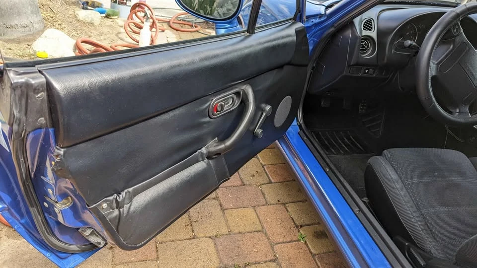 1994 Mazda NA MX-5 Miata - Image 7 of 8