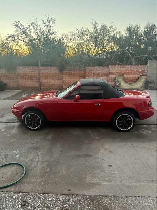 1994 Mazda NA MX-5 Miata - Image 7 of 11