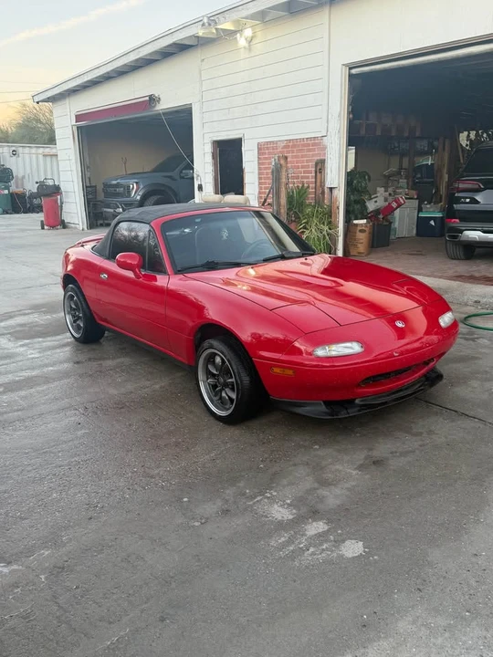 1994 Mazda NA MX-5 Miata - Image 2 of 11