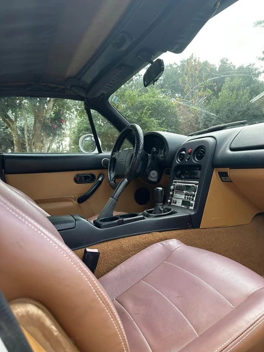 1994 Mazda NA MX-5 Miata - Image 5 of 7