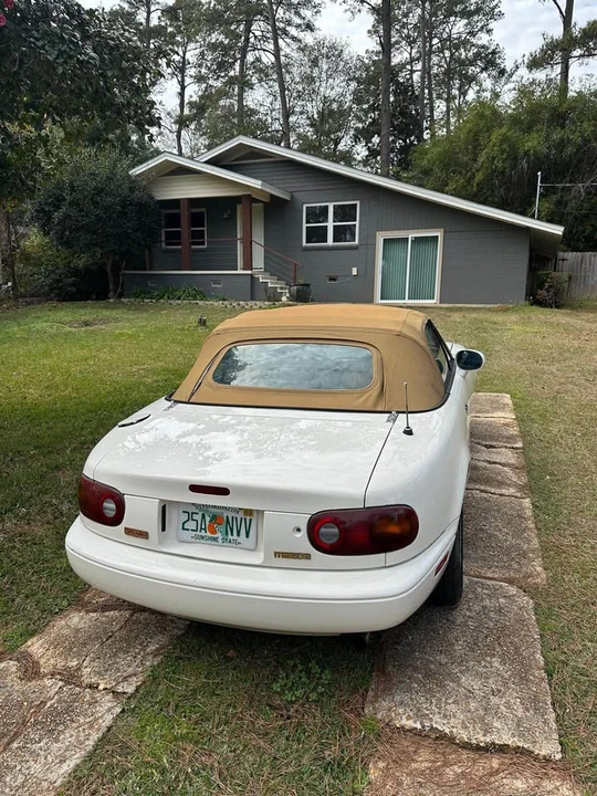 1994 Mazda NA MX-5 Miata - Image 3 of 7