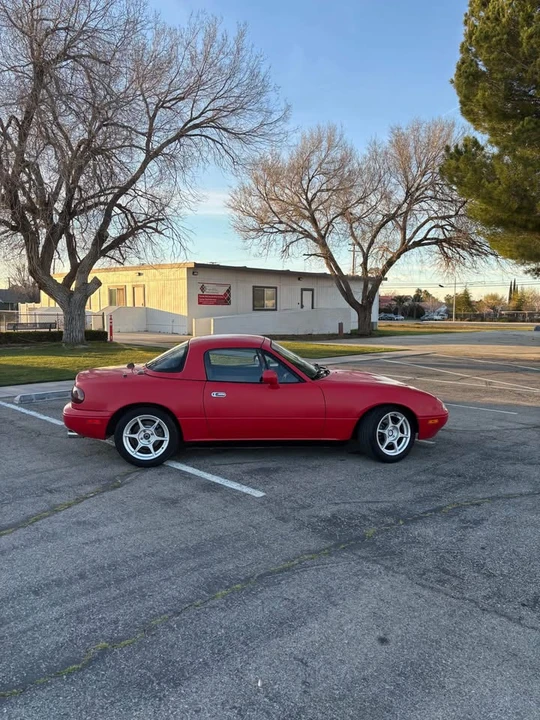 1994 Mazda NA MX-5 Miata - Image 2 of 14