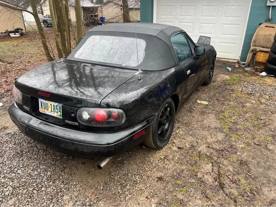 1994 Mazda NA MX-5 Miata - Image 5 of 10