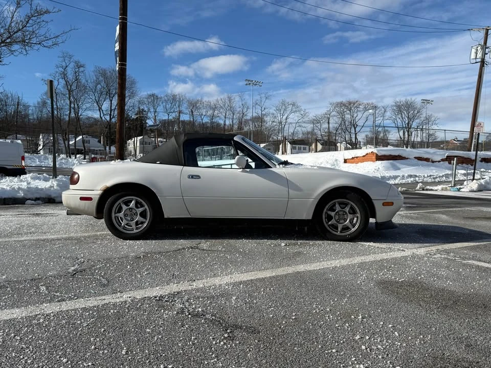 1994 Mazda NA MX-5 Miata - Image 2 of 8