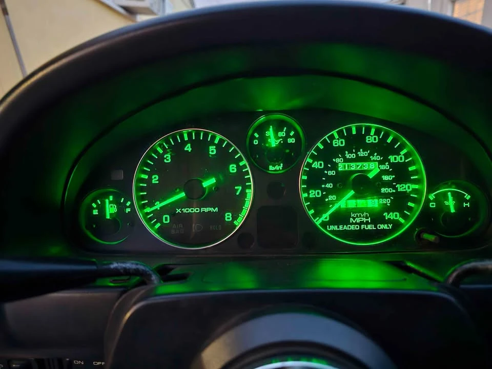 1994 Mazda NA MX-5 Miata - Image 14 of 19
