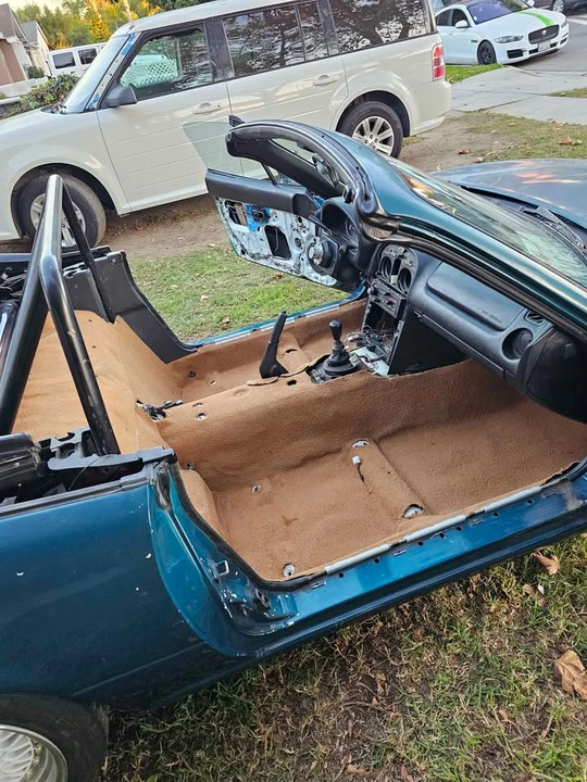 1994 Mazda NA MX-5 Miata - Image 19 of 19