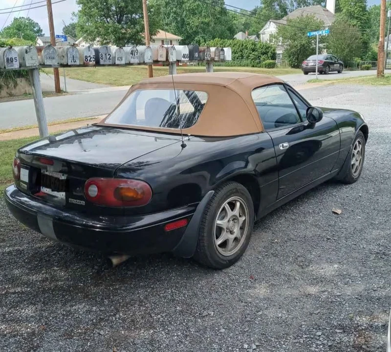 1994 Mazda NA MX-5 Miata - Image 3 of 4