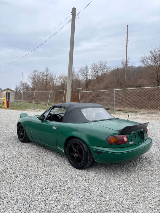 1994 Mazda NA MX-5 Miata - Image 3 of 11