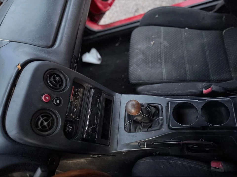 1994 Mazda NA MX-5 Miata - Image 10 of 12