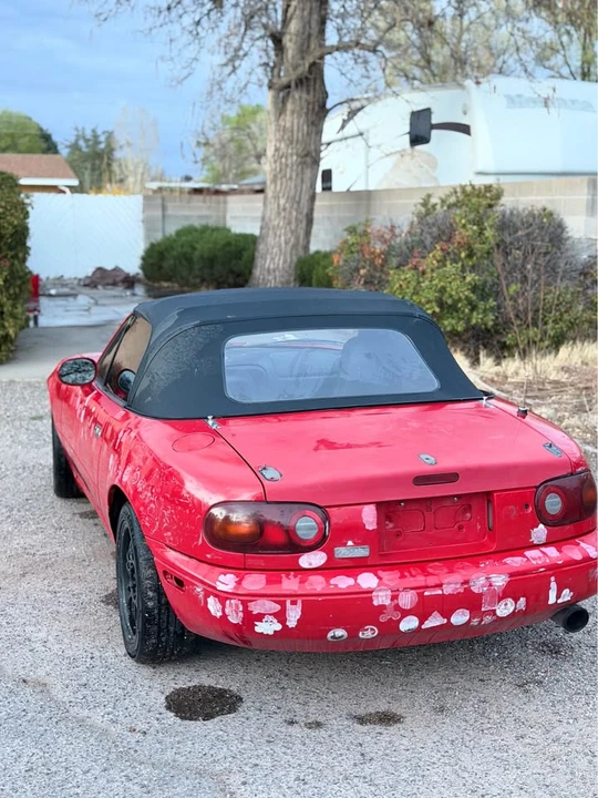 1994 Mazda NA MX-5 Miata - Image 5 of 12