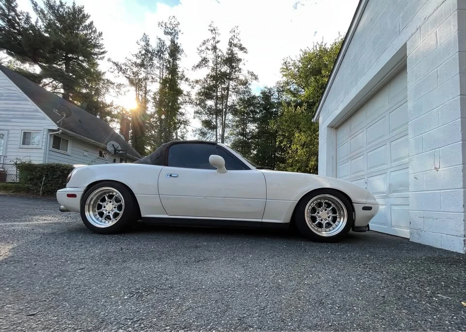 1994 Mazda NA MX-5 Miata - Image 3 of 4