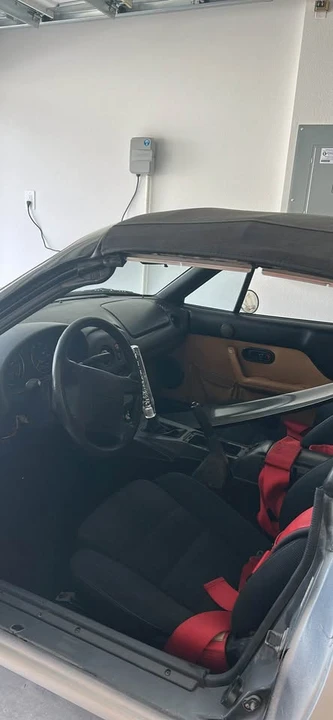 1994 Mazda NA MX-5 Miata - Image 6 of 7