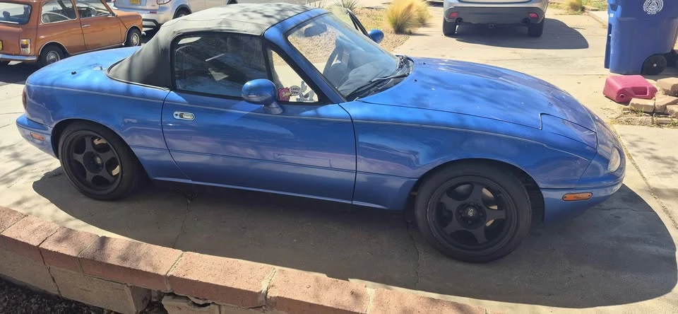 1994 Mazda NA MX-5 Miata - Image 5 of 6