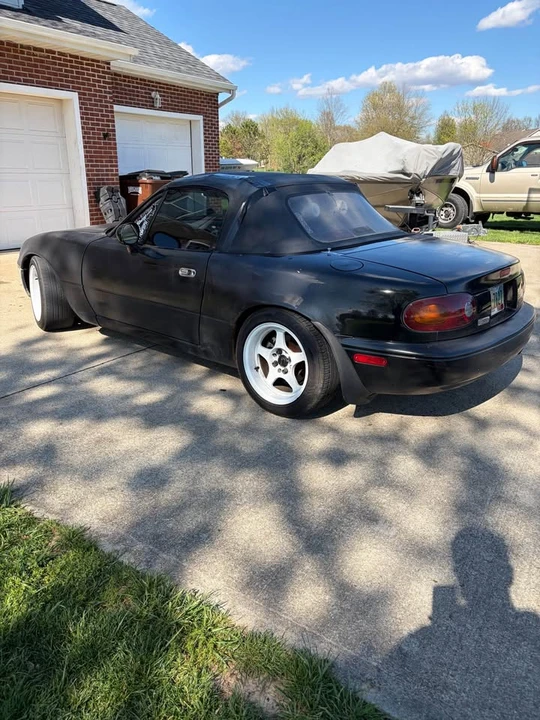 1994 Mazda NA MX-5 Miata - Image 2 of 8