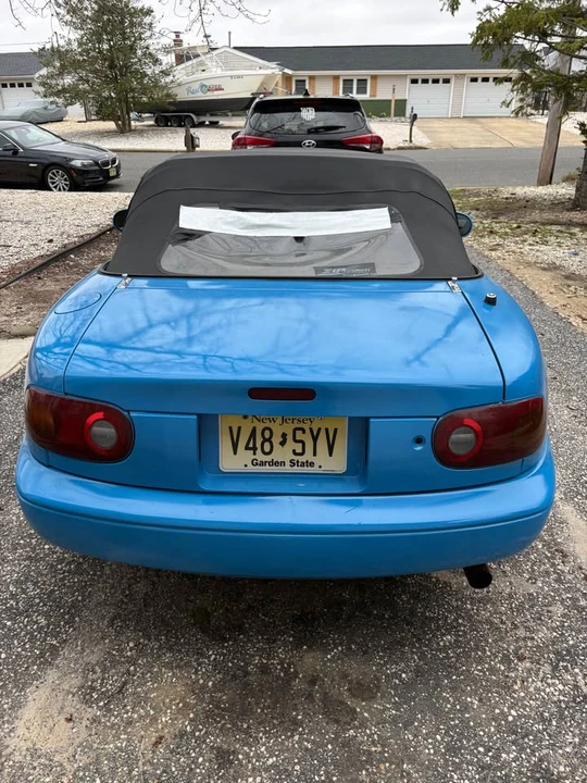 1994 Mazda NA MX-5 Miata - Image 3 of 9