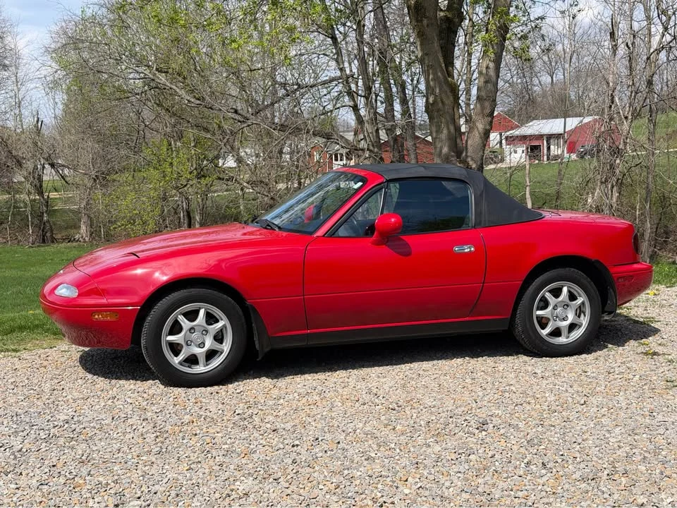 1994 Mazda NA MX-5 Miata - Image 2 of 18