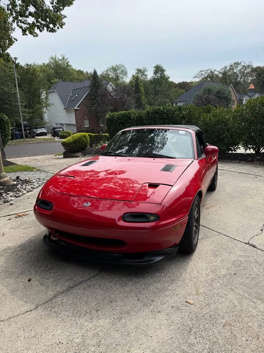1994 Mazda NA MX-5 Miata - Image 2 of 15