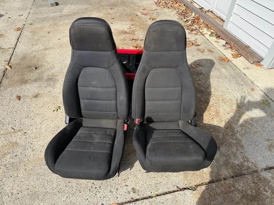 1994 Mazda NA MX-5 Miata - Image 13 of 15