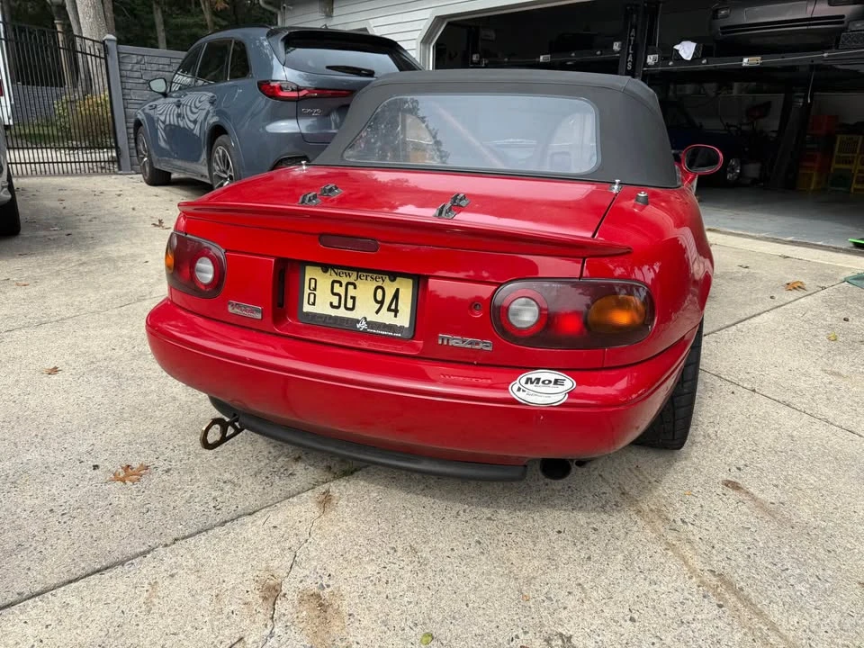 1994 Mazda NA MX-5 Miata - Image 6 of 15