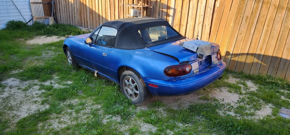 1994 Mazda NA MX-5 Miata - Image 3 of 4
