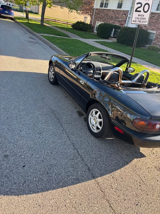 1994 Mazda NA MX-5 Miata - Image 3 of 9